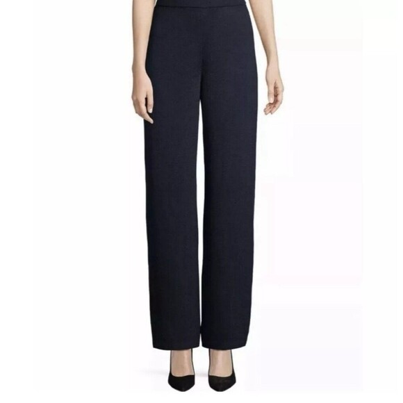 St John Pants - ST John Black Santana Knit Pull-on Pants MINT Size 6